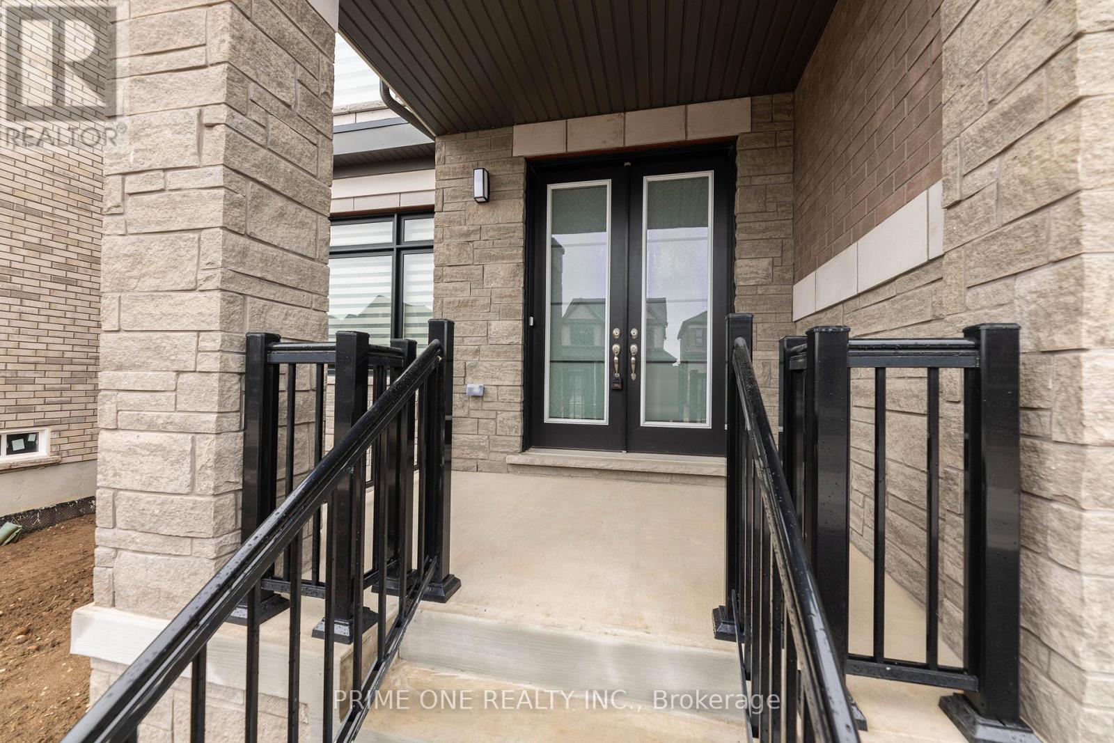 136 BLACKLOCK STREET