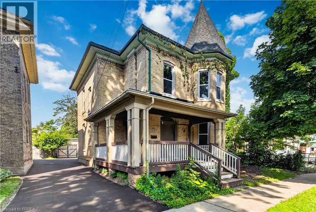 Photo 1 of 43 — 74 PEARL Street, Brantford, ON N3T3N7