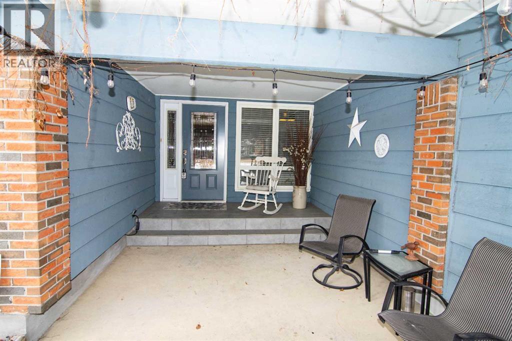 219 Lake Wood Place SE