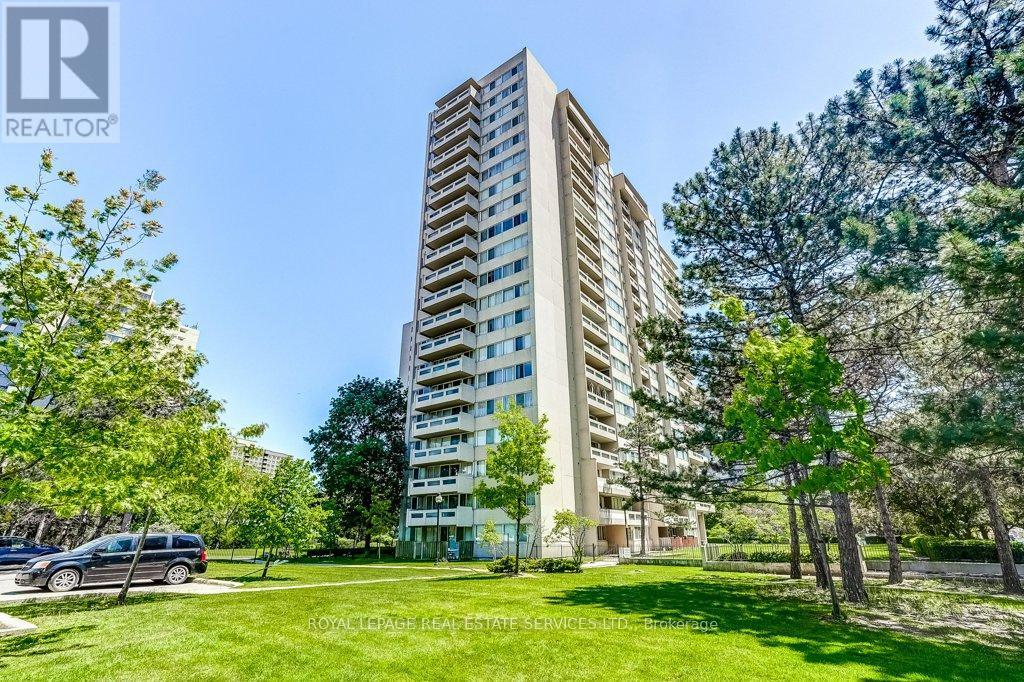 402 - 3590 KANEFF CRESCENT