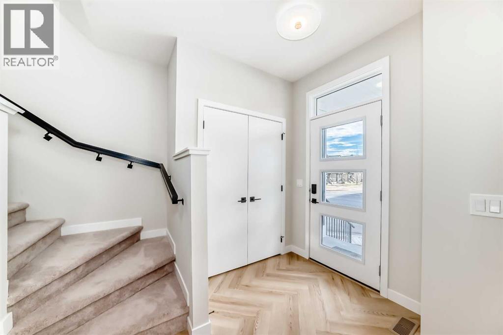 285 Cobblestone Gate