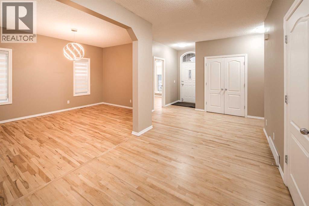 18 HIDDEN CREEK Point NW