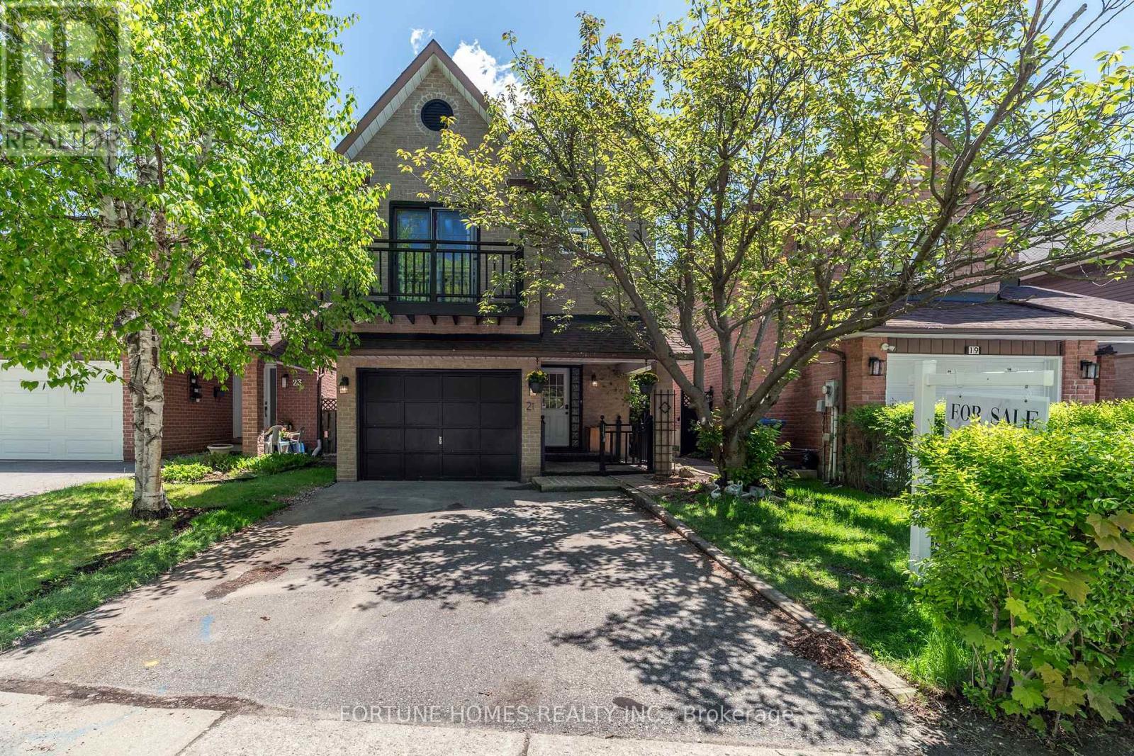 21 GARDEN AVENUE