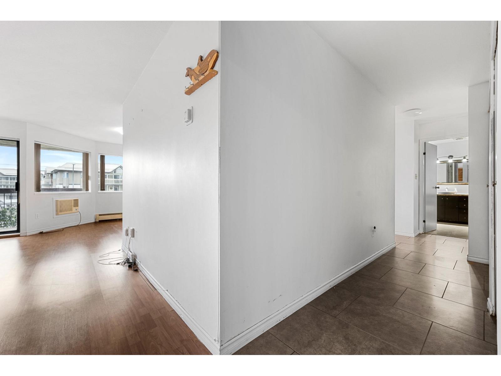 311 31955 OLD YALE ROAD