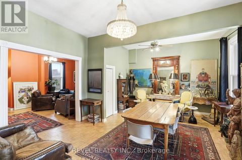 164 MACNAB STREET N Hamilton (Central) ON L8R2M4