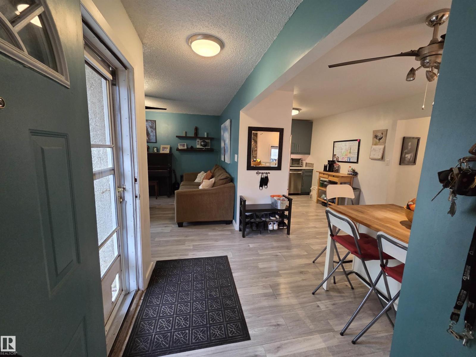 2514 149 AV NW