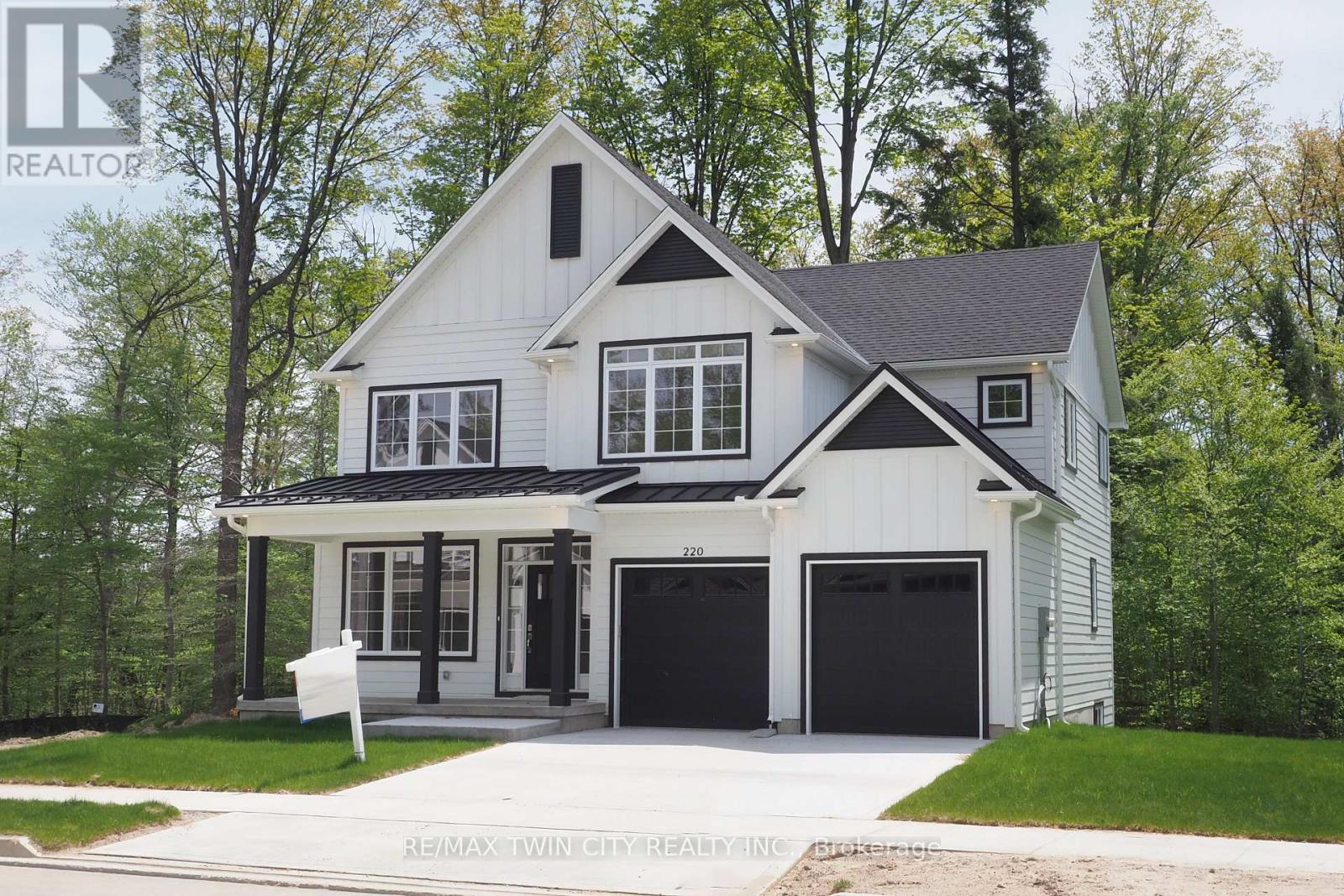 220 JEFFREY PLACE