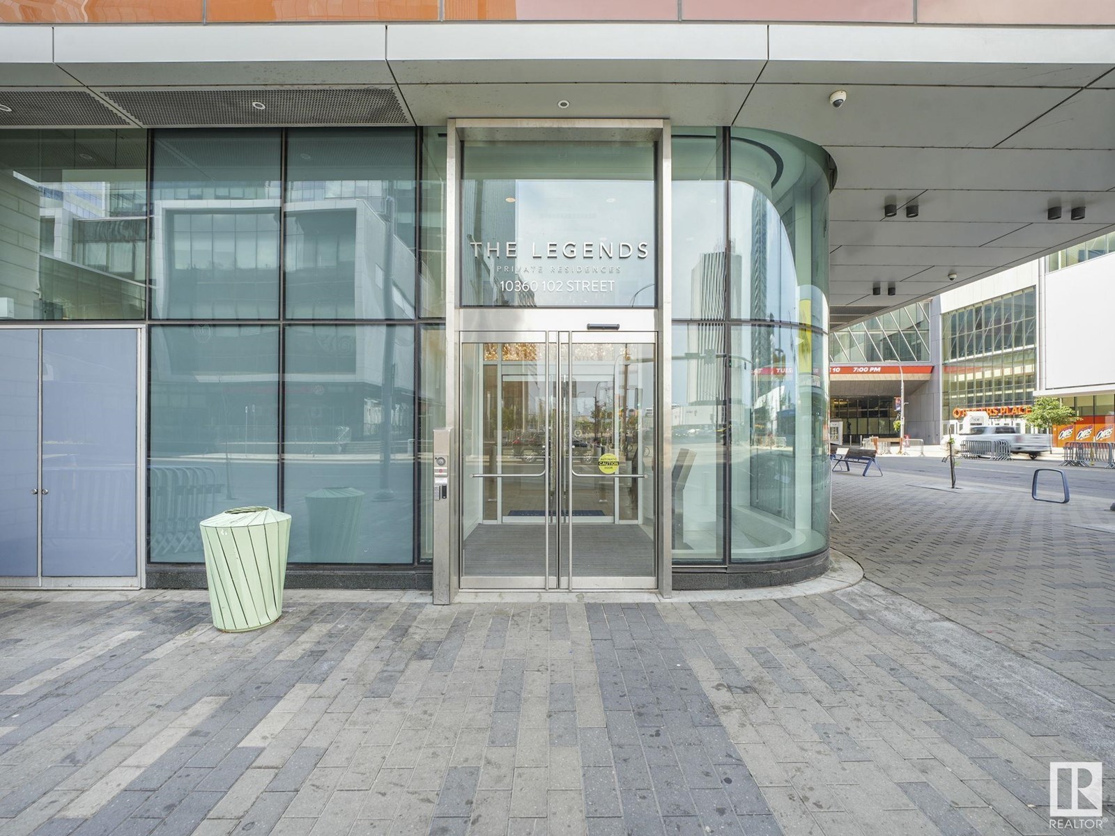 #3308 10360 102 ST NW