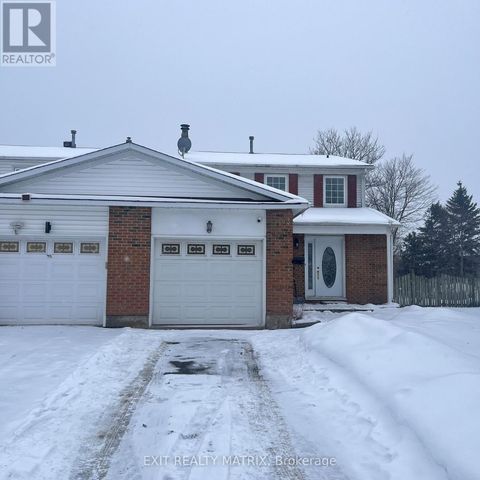 1123 BURGUNDY LANE Ottawa ON K1C2M9