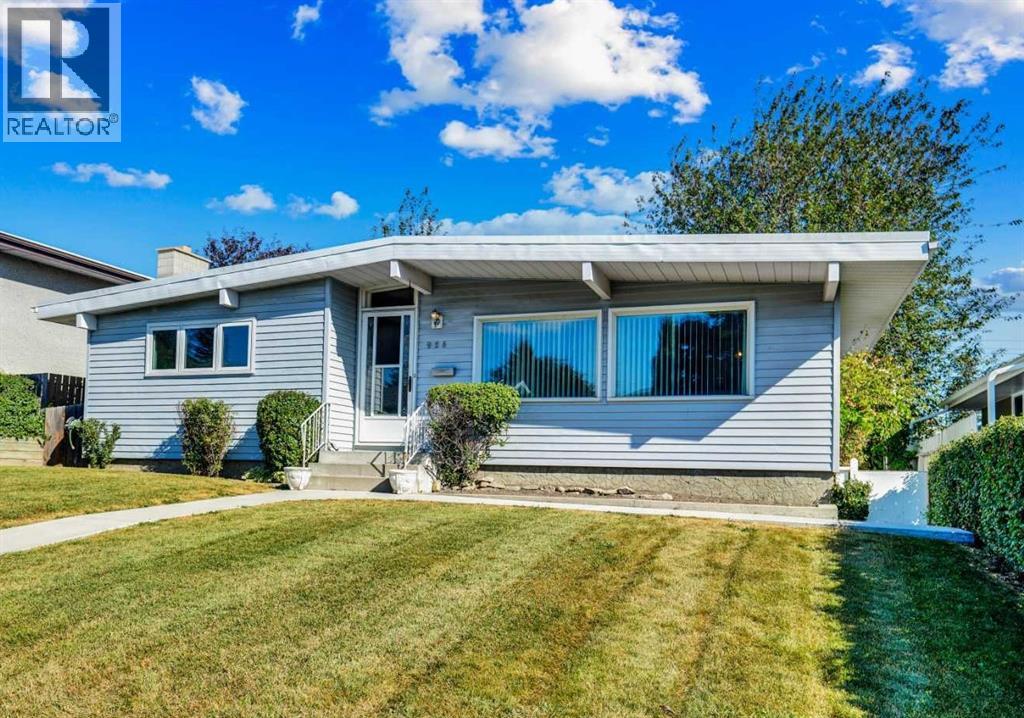 924 Mayland Drive NE