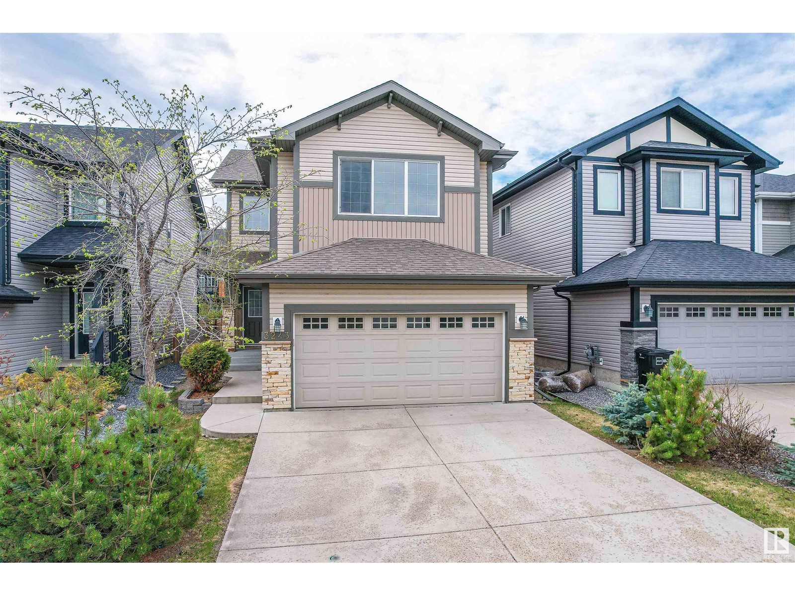 3243 ABBOTT CR SW