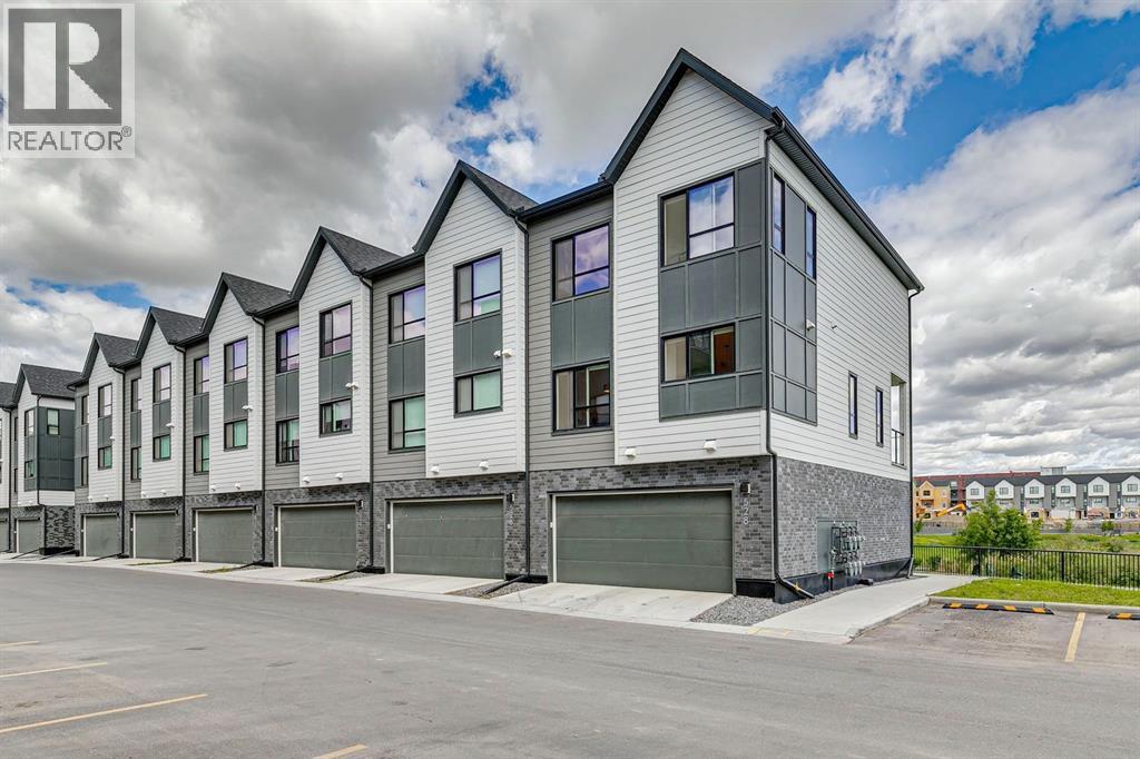 528, 20295 Seton Way SE