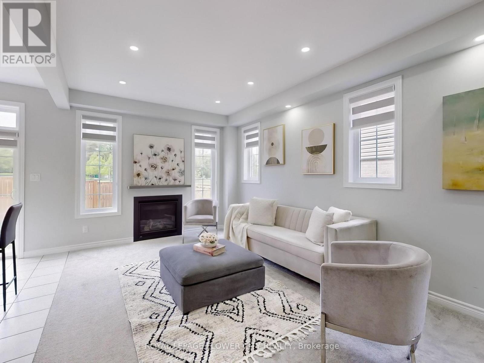 22 GLEASON CRESCENT