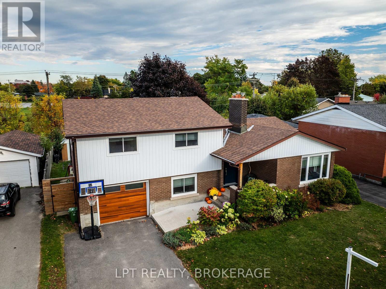 315 NORMAN ROGERS DRIVE