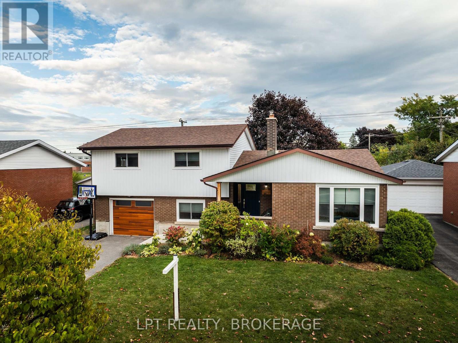 315 NORMAN ROGERS DRIVE