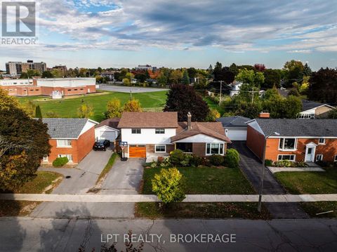 315 NORMAN ROGERS DRIVE Kingston (Central City West) ON K7M2R7