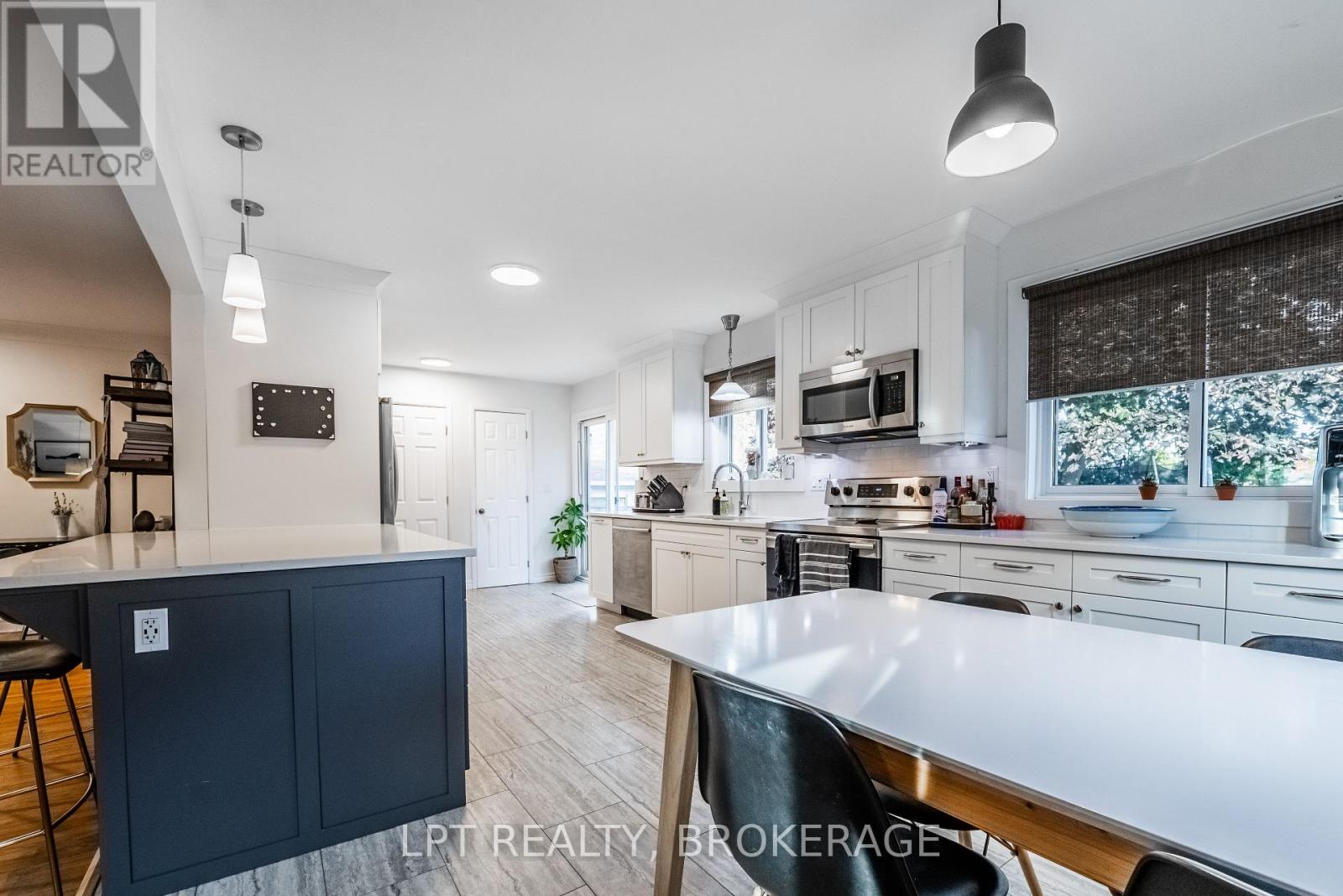 315 NORMAN ROGERS DRIVE
