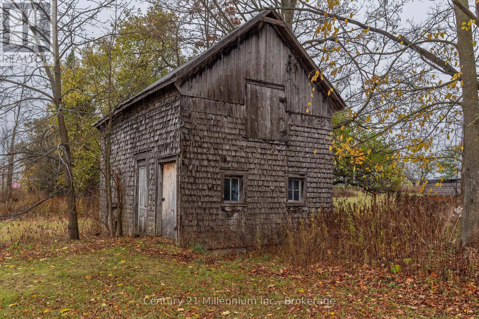 310003 KEMBLE ROCK ROAD