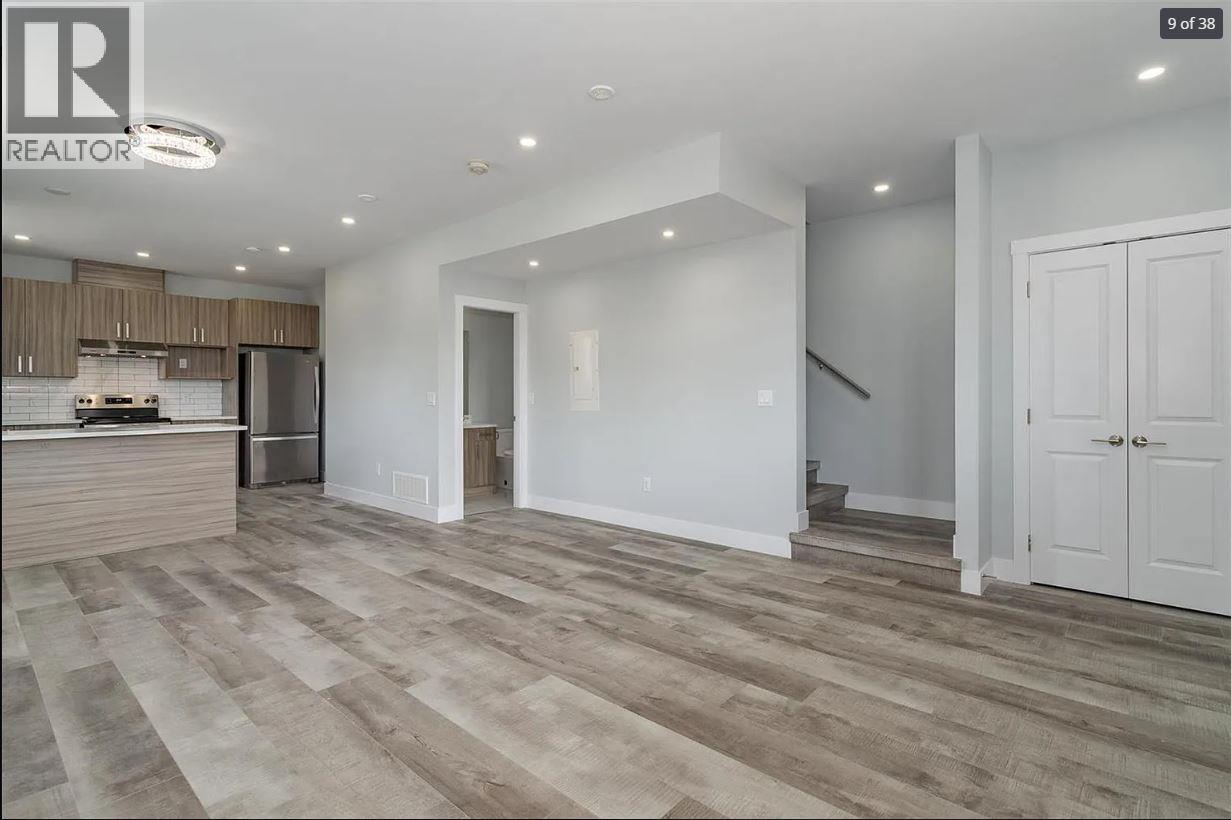 1046 Martin Avenue Unit# 1