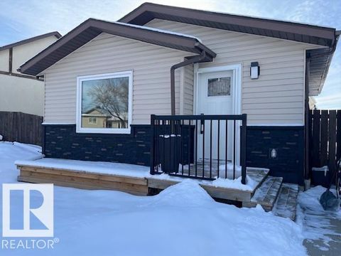 3908 44 AV Stony Plain AB T7Z1K8