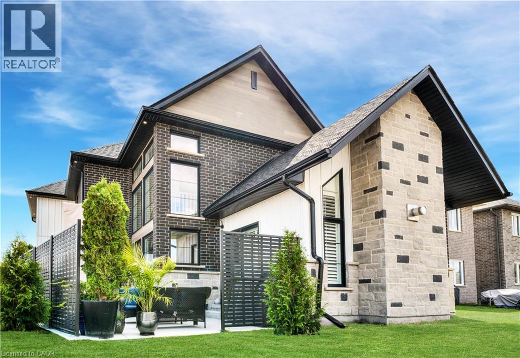 154 DEMPSEY Drive