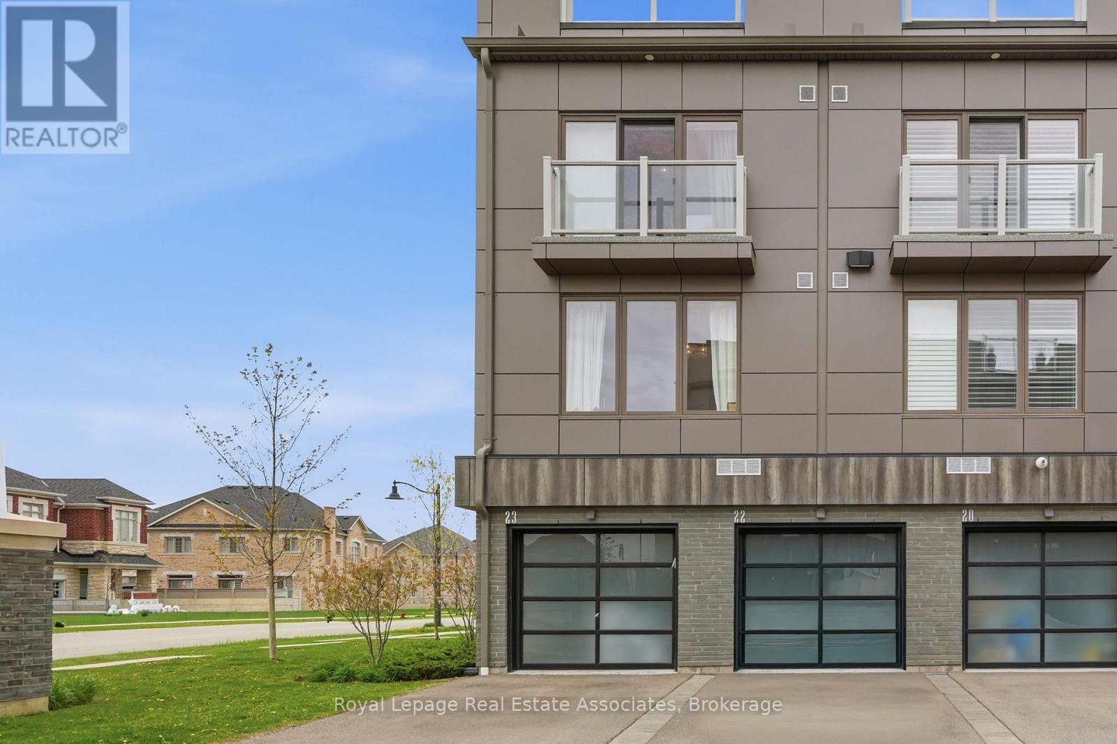 23 - 261 SKINNER ROAD