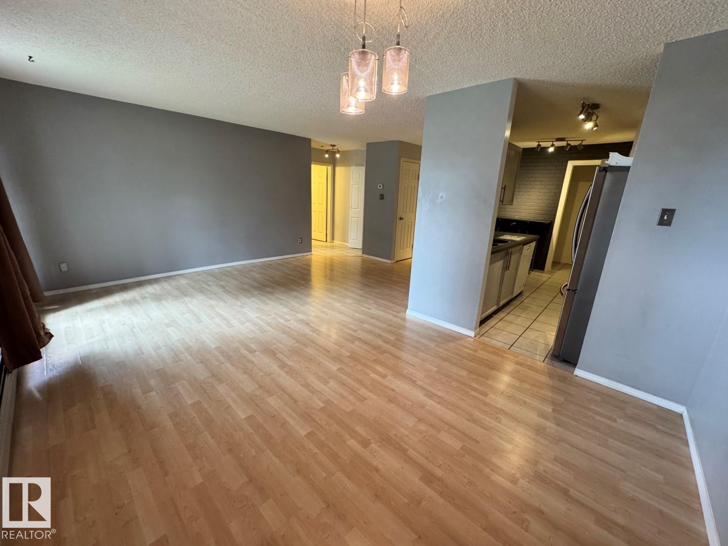 #101 2303 119 ST NW