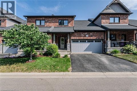 30 SERVICEBERRY Lane Unit# 34 Simcoe ON N3Y0E7