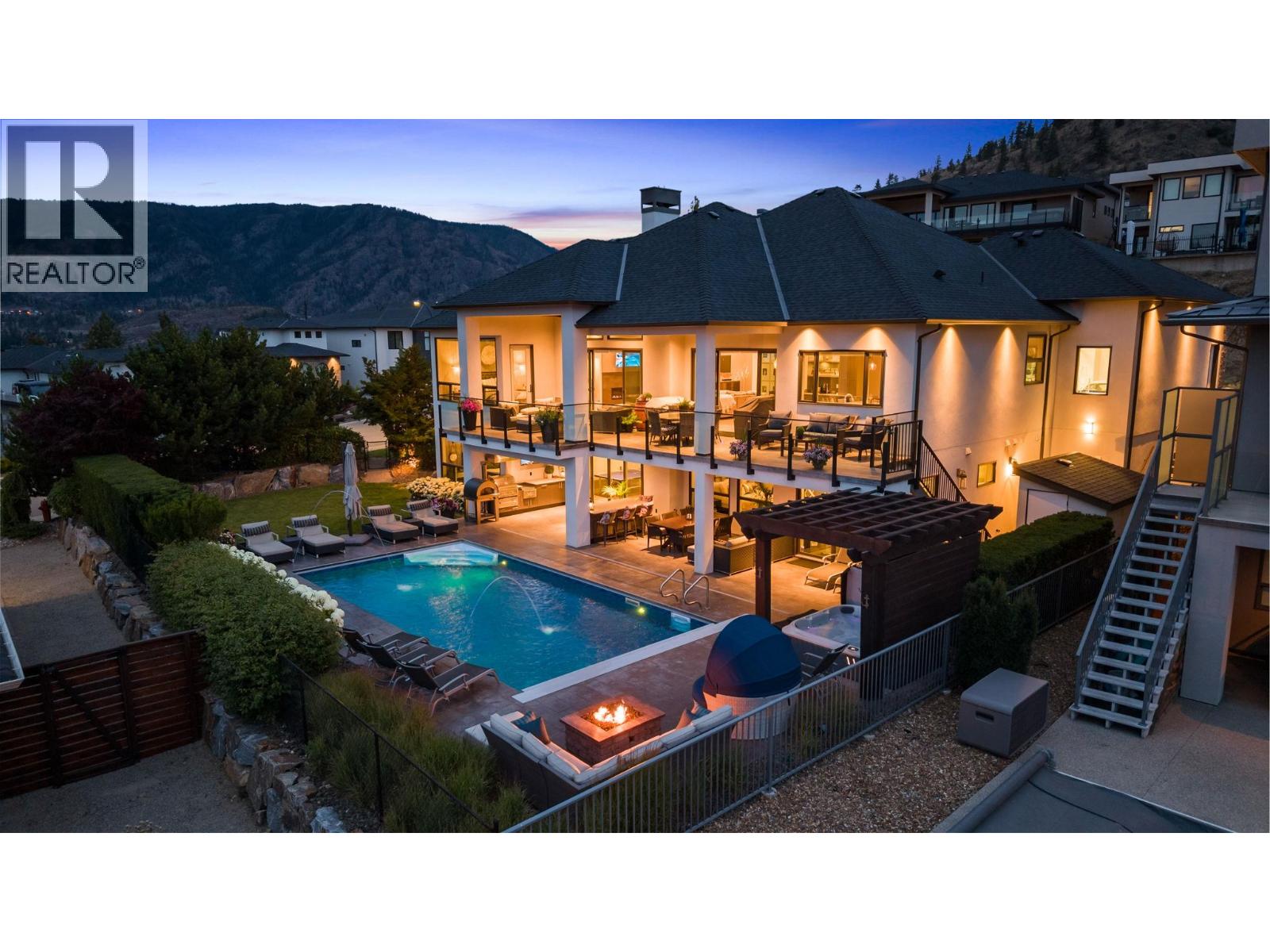 3350 Vineyard View Drive