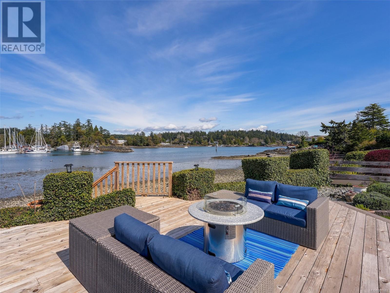 10680 Blue Heron Rd