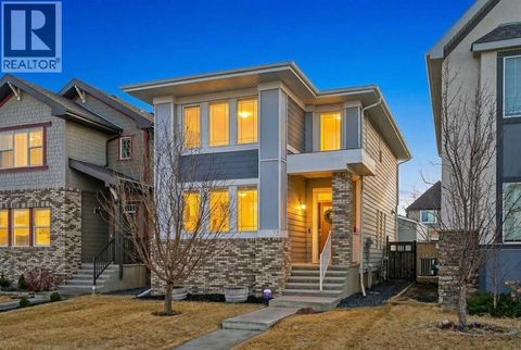 32 Marquis Green SE Calgary AB T3M1X7