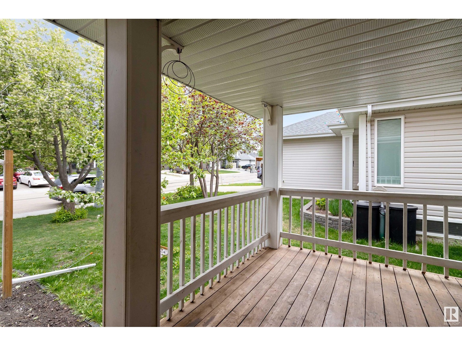 160 LILAC LN