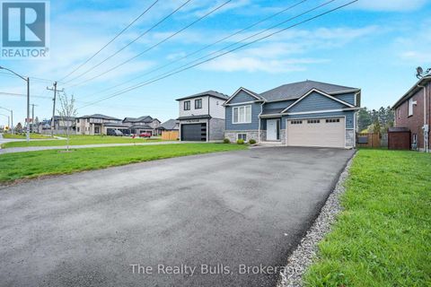 28 RIDGE ROAD S Fort Erie (Ridgeway) ON L0S1B0