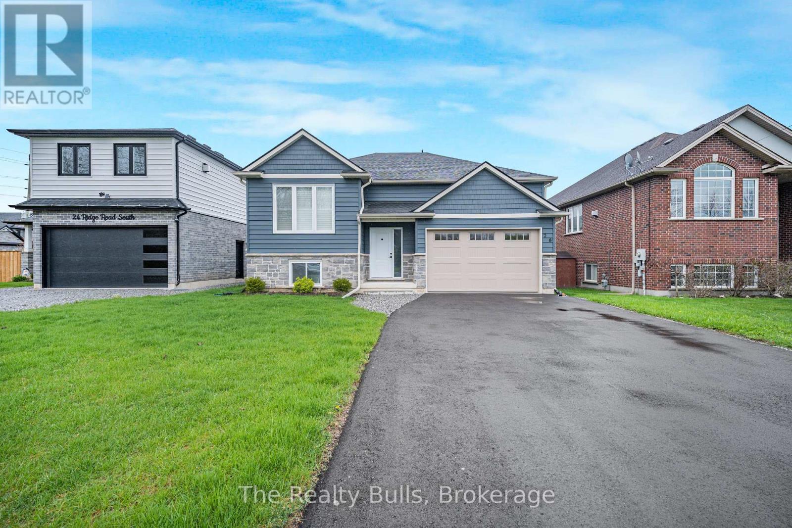 28 RIDGE ROAD S
