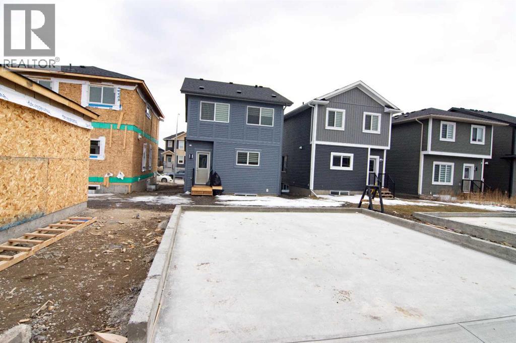 350 Midgrove Link SW