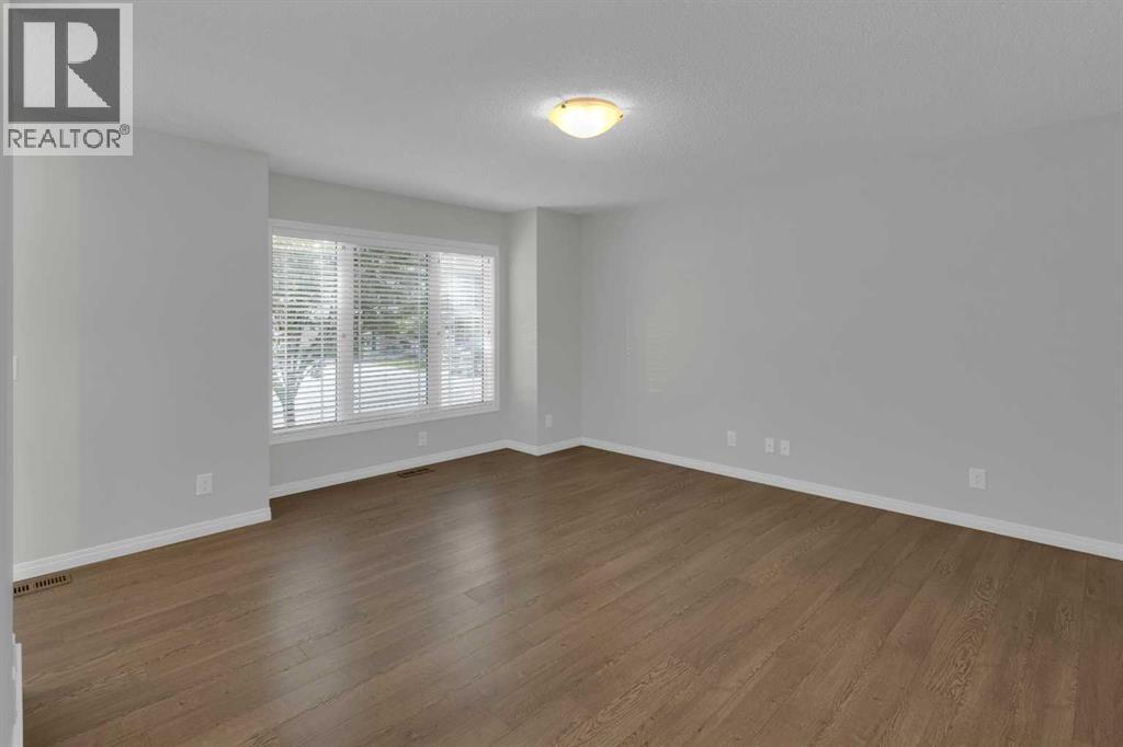 18 Windford Crescent SW