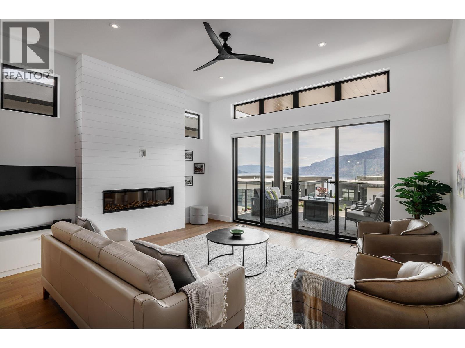 9201 Okanagan Centre Road W Unit# 22