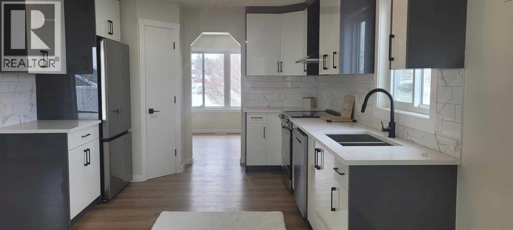 107 Harvest Oak Crescent NE