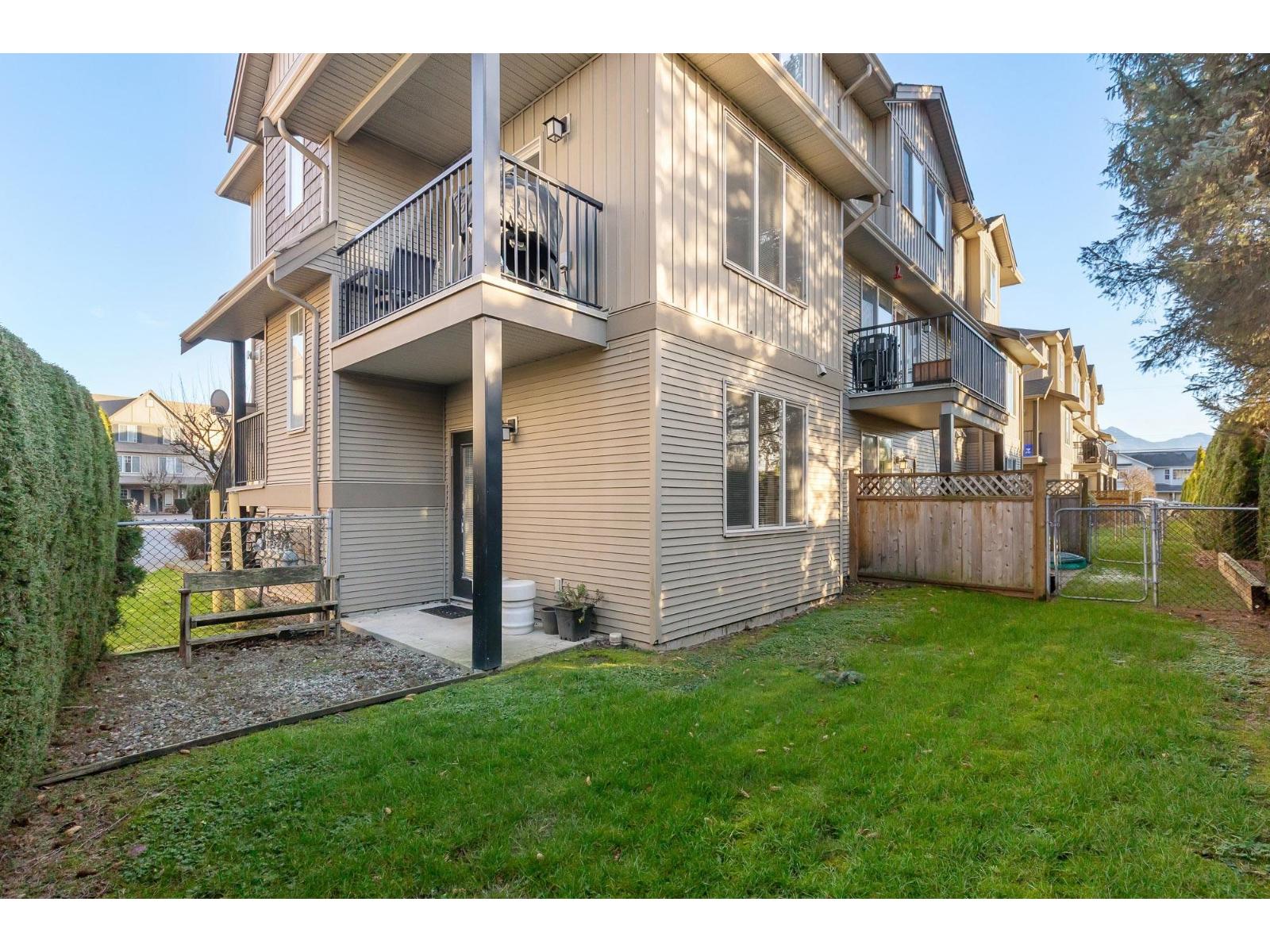 7 46321 CESSNA DRIVE|Chilliwack Proper South