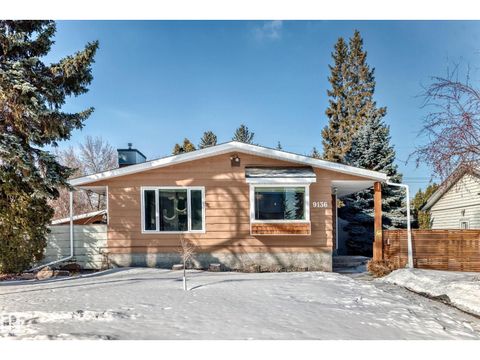 9136 141 ST NW NW Edmonton AB T5R0L4