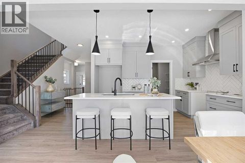 1414 Bayview Crescent SW Airdrie AB T4B5N9