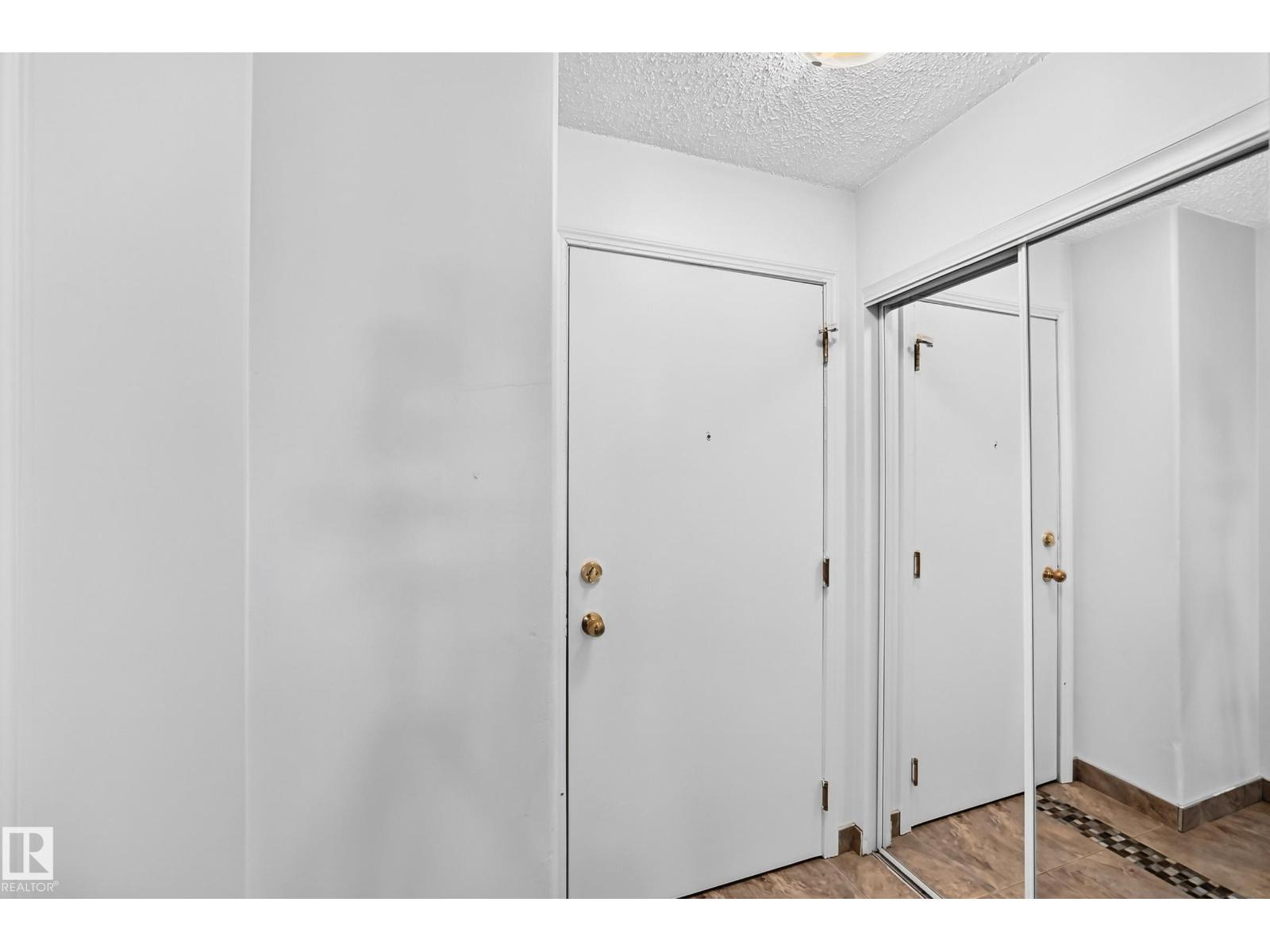 #208 9619 174 ST NW