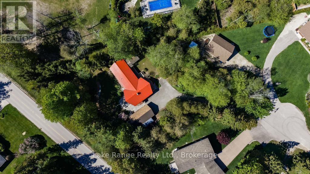 216 KICKAPOO DRIVE