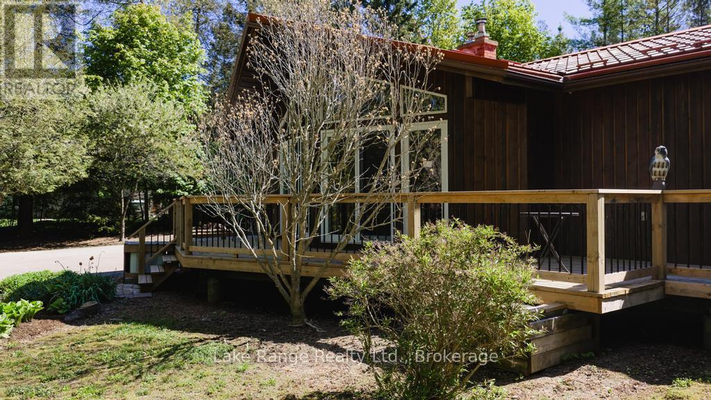 216 KICKAPOO DRIVE