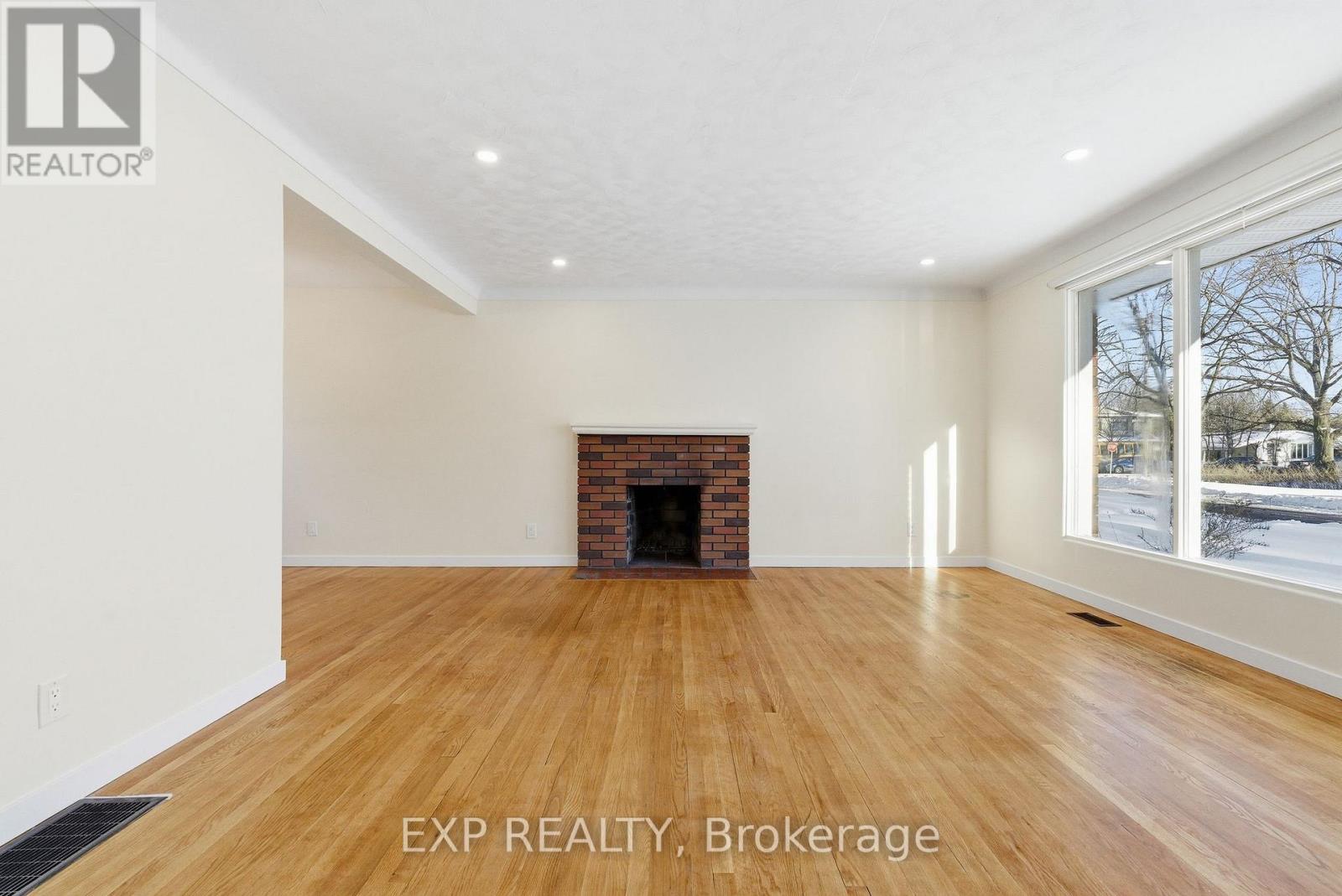 2243 MIRAMICHI STREET