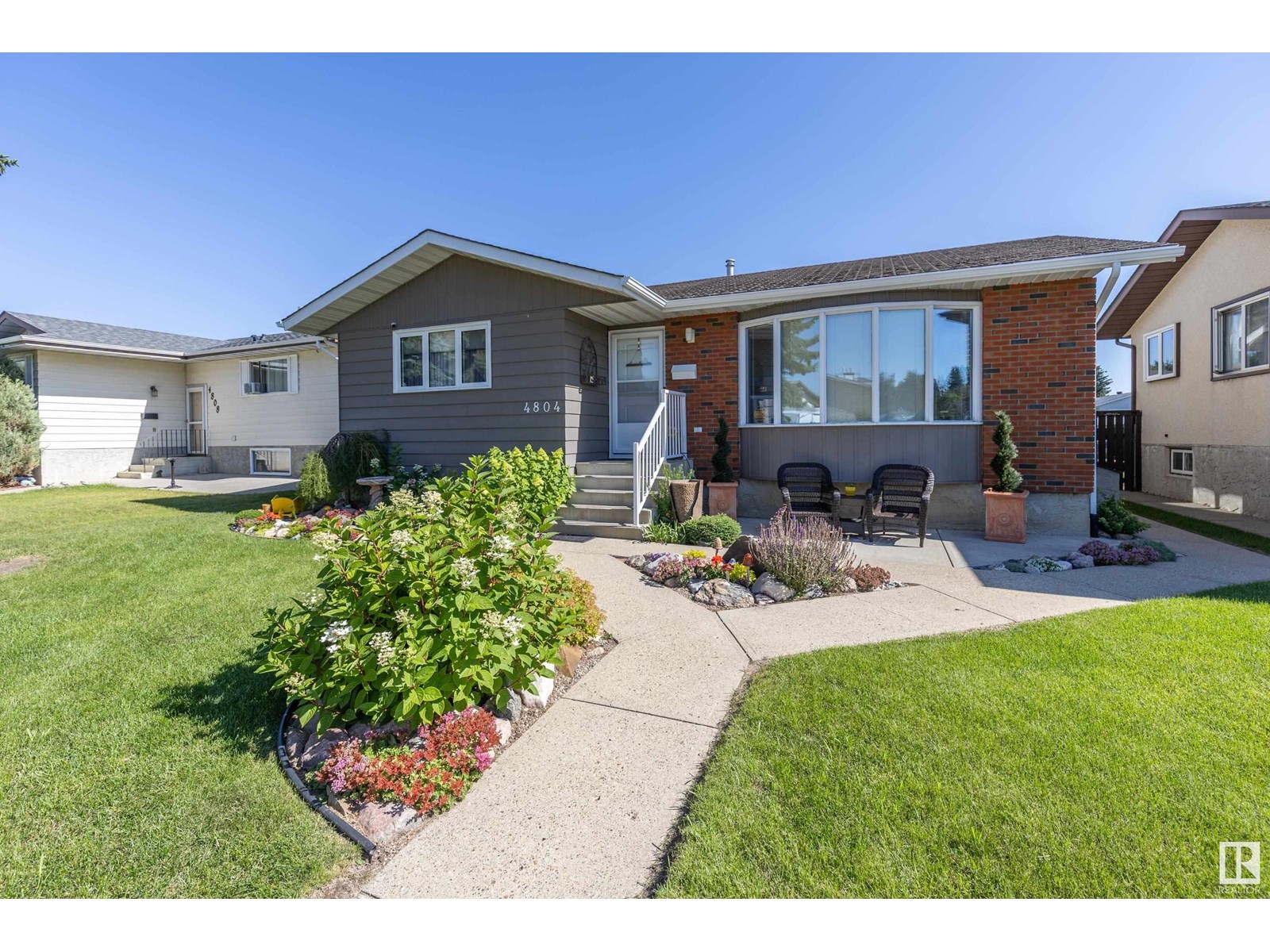 4804 11A AV NW