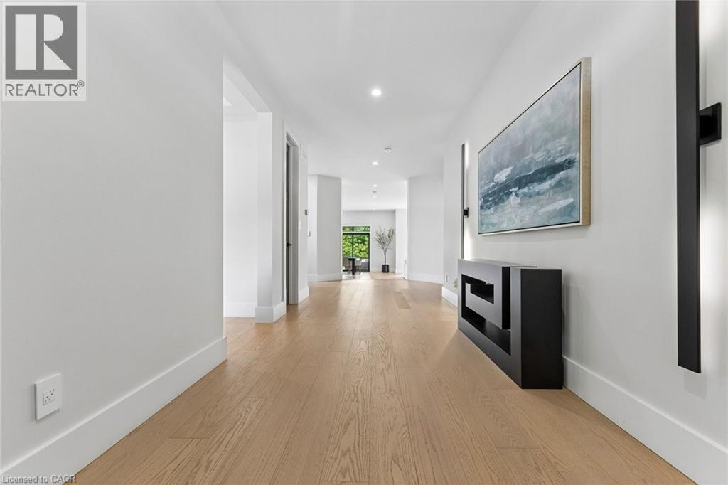 95 PONDCLIFFE Drive