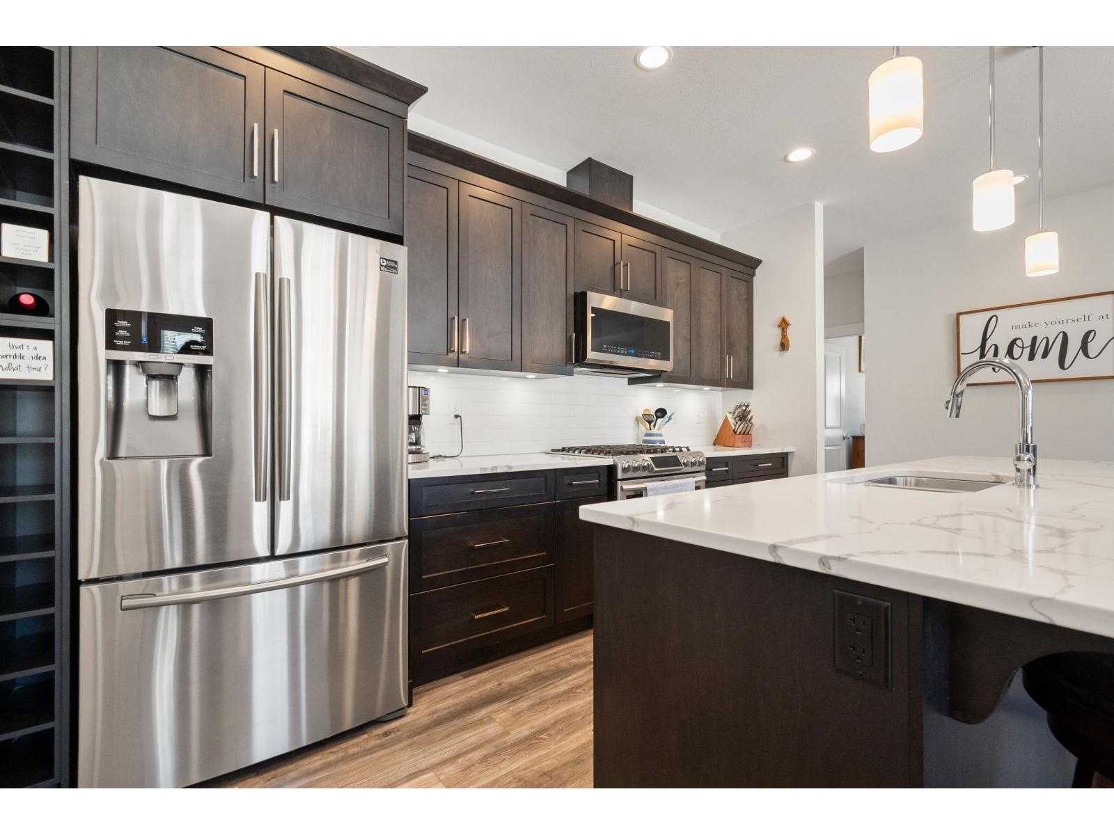 21002 SWALLOW PLACE|Hope