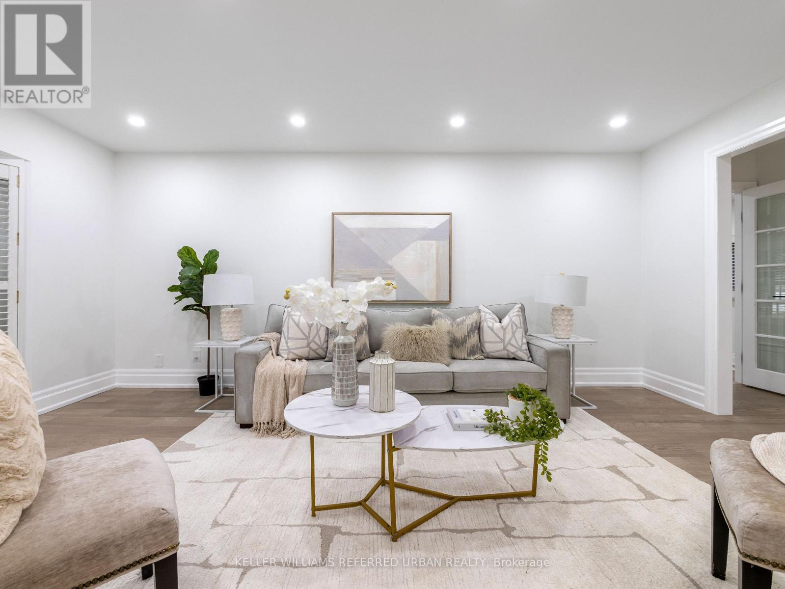 17 SLEEPY HOLLOW LANE