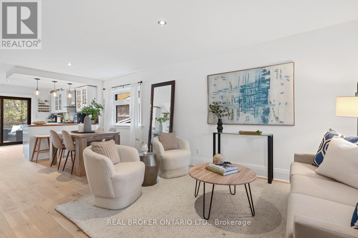48 GAINSBOROUGH ROAD